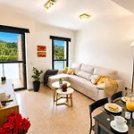 Coqueto En Alcala De La Selva, Parking Privado, Terraza Y Vistas By Family Homes شقة