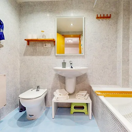 En By Family Homes شقة